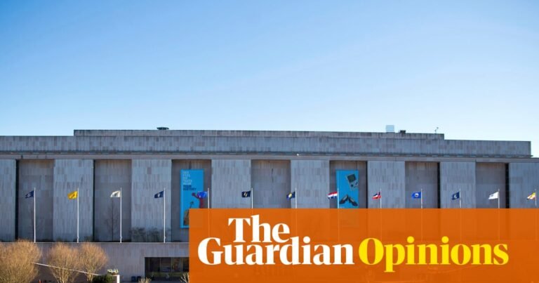 Why we’re holding a teach-in about American history at the Smithsonian | Kellie Carter Jackson and Nicole Hemmer Why we’re holding a teach-in about American history at the Smithsonian | Kellie Carter Jackson and Nicole Hemmer