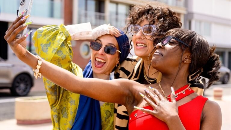 Women Lead the Way in Flanders TV Production Despite Setbacks Women Lead the Way in Flanders TV Production Despite Setbacks