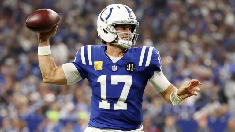 2026 NFL free agency: Early top-25 ranking and predictions
