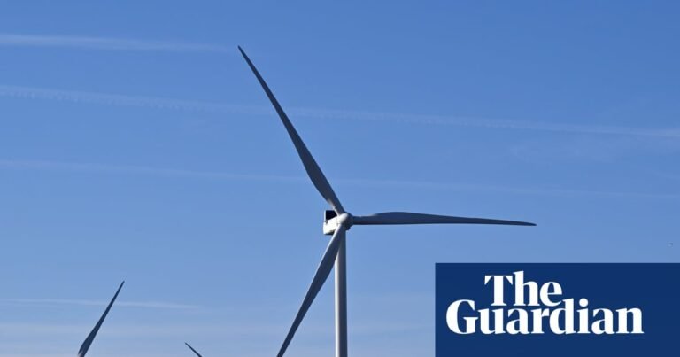 Australia’s emissions from fossil fuels down as electricity from renewables passes 40% | Energy