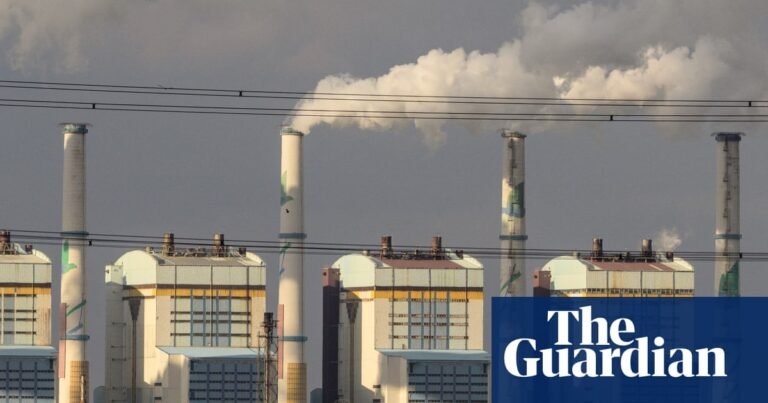 Cop30: dozens of countries threaten to block resolution unless it contains roadmap to fossil fuel phase-out | Cop30 Cop30: dozens of countries threaten to block resolution unless it contains roadmap to fossil fuel phase-out | Cop30