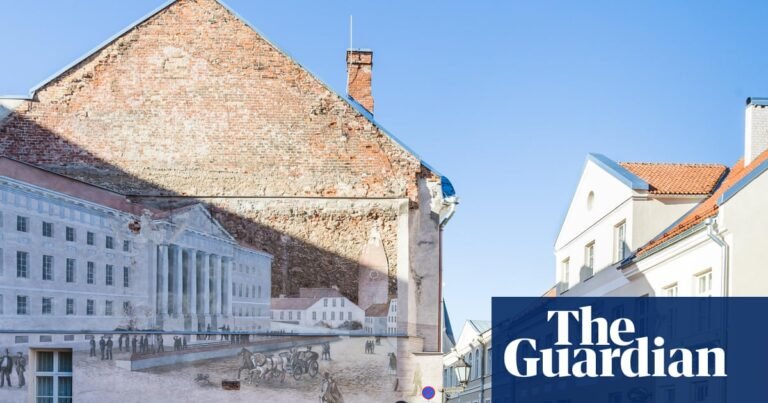 DNA reveals stone age teenager as chewer of 10,500-year-old ‘gum’ | Archaeology DNA reveals stone age teenager as chewer of 10,500-year-old ‘gum’ | Archaeology