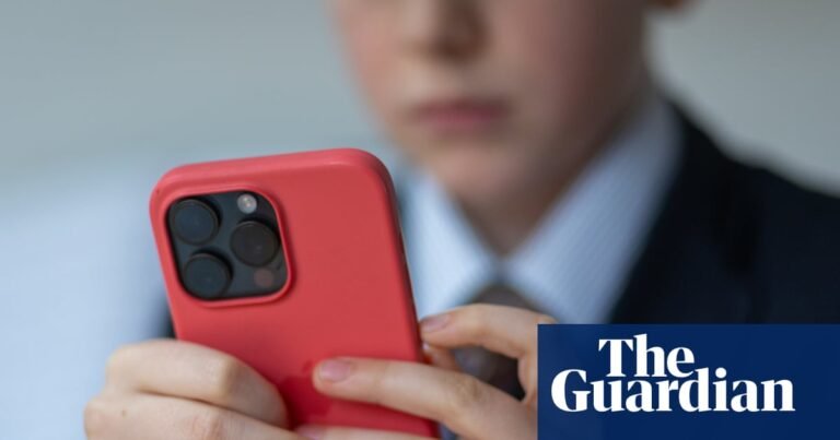 Girl, 17, joins lawsuit against government after seeing horrific phone videos at school | Schools Girl, 17, joins lawsuit against government after seeing horrific phone videos at school | Schools
