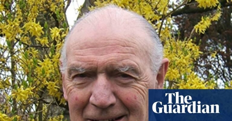 Howel Jones obituary | Teaching Howel Jones obituary | Teaching