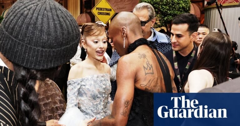 Man who grabbed Ariana Grande at Wicked sequel premiere charged | Wicked: For Good Man who grabbed Ariana Grande at Wicked sequel premiere charged | Wicked: For Good