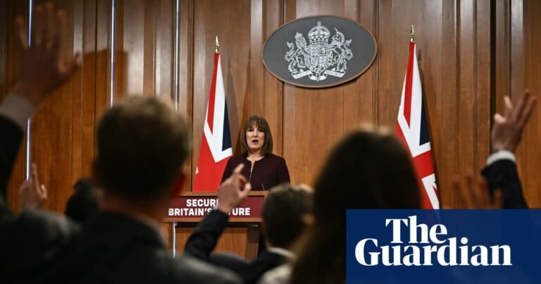 No 10 turns to influencers to reach audiences beyond mainstream media | Politics No 10 turns to influencers to reach audiences beyond mainstream media | Politics