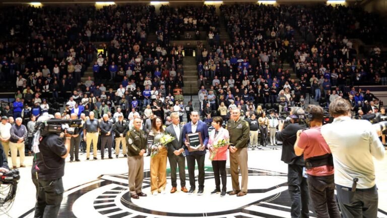 On Coach K's banner night at Army Duke rolls over Black Knights