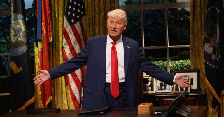 Pay Attention to the First 10 Minutes of ‘SNL’ Pay Attention to the First 10 Minutes of 'SNL'
