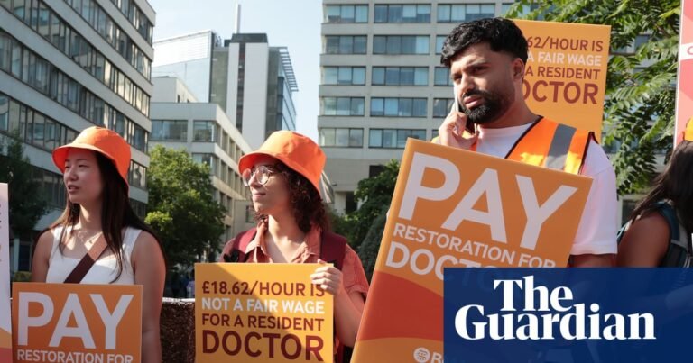 Resident doctors begin five-day strike in latest walkout over pay | Doctors