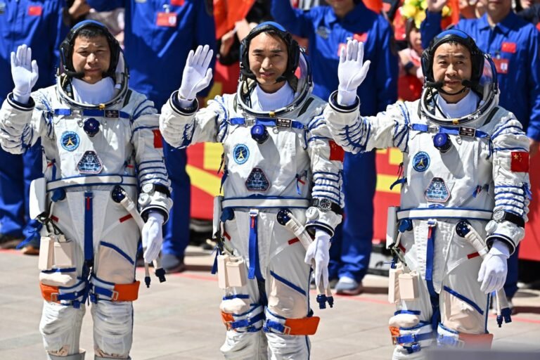 Stranded Chinese Astronauts Return to Earth, but Space Junk Threats Remain Stranded Chinese Astronauts Return to Earth, but Space Junk Threats Remain