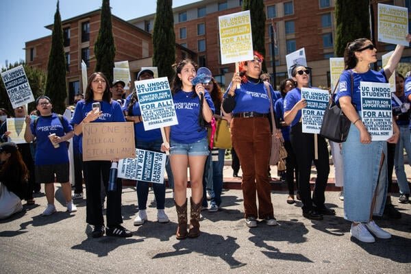 UC Can Hire Undocumented Students UC Can Hire Undocumented Students