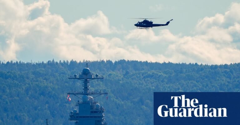 UK pauses intelligence-sharing with US on suspected drug vessels in Caribbean | Military