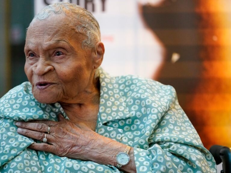 Viola Ford Fletcher, survivor of 1921 Tulsa Massacre, dies age 111 | Obituaries News Viola Ford Fletcher, survivor of 1921 Tulsa Massacre, dies age 111 | Obituaries News