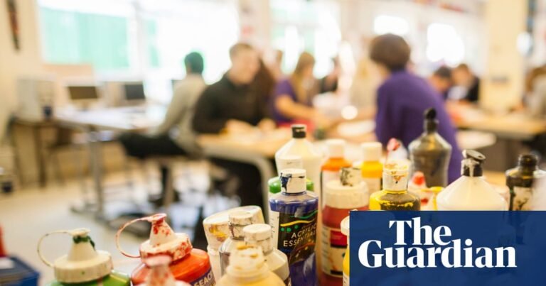 ‘Huge step in the right direction’: arts leaders hail move to boost creative subjects in England’s schools | Arts in schools ‘Huge step in the right direction’: arts leaders hail move to boost creative subjects in England’s schools | Arts in schools