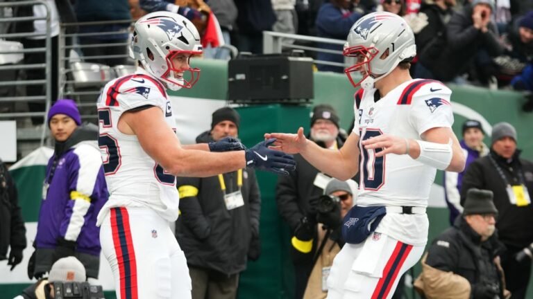Drake Maye-led Patriots clinch first AFC East title since '19