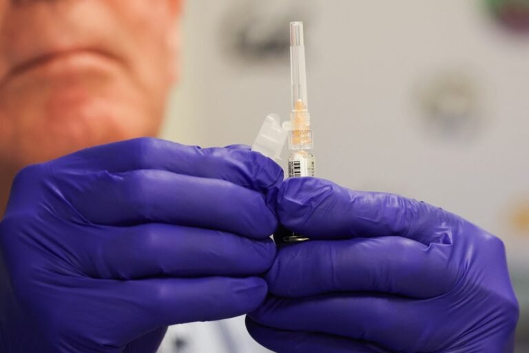 Health Experts Slam Possible FDA ‘Black Box’ Warning for COVID Vaccines Health Experts Slam Possible FDA ‘Black Box’ Warning for COVID Vaccines