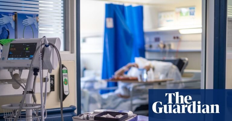 People in poorest areas of England ‘more likely to need emergency care for lung conditions’ | Health People in poorest areas of England ‘more likely to need emergency care for lung conditions’ | Health