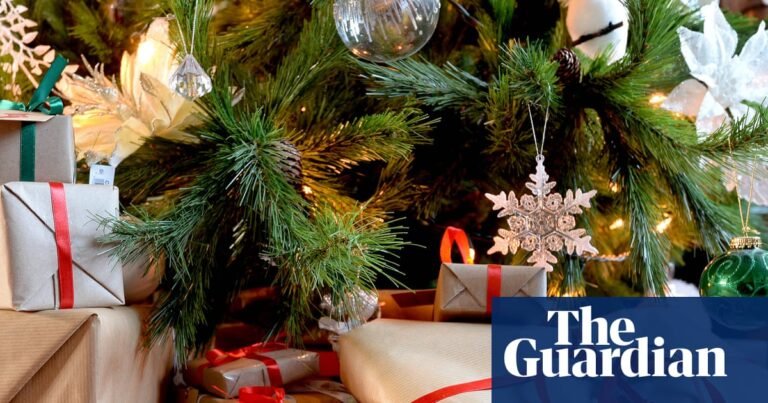 To give or not to give presents at Christmas, that is the question | Christmas