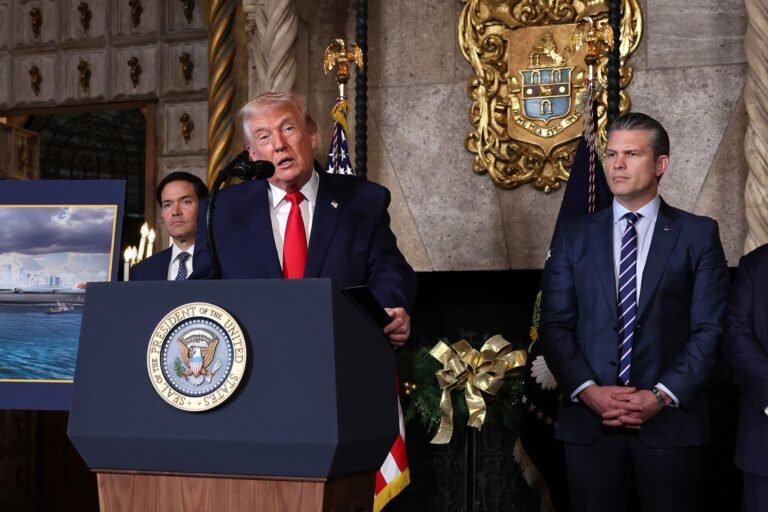 Trump Signs Bill Banning Use of China-Based Engineers on Pentagon Computers — ProPublica Trump Signs Bill Banning Use of China-Based Engineers on Pentagon Computers — ProPublica