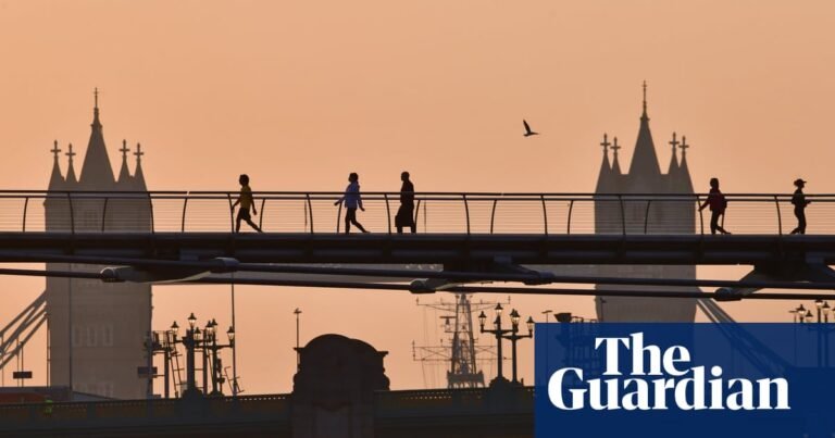 UK economy shrank unexpectedly before budget, data shows | Economic growth (GDP)