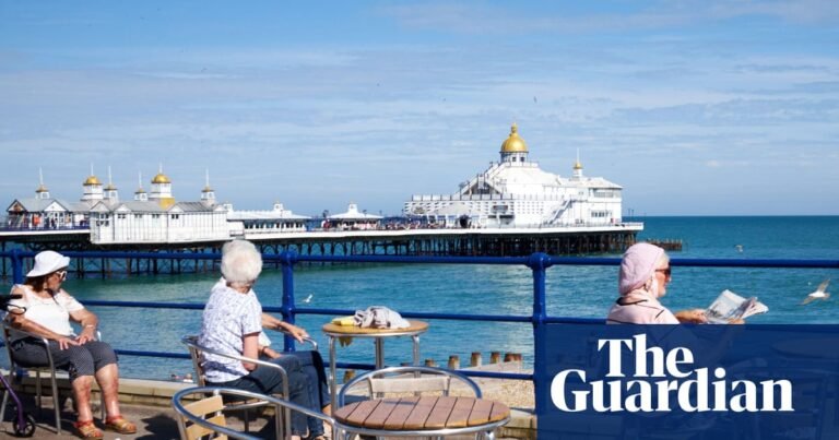 Young people will suffer most from UK’s ageing population, Lords say | Older people