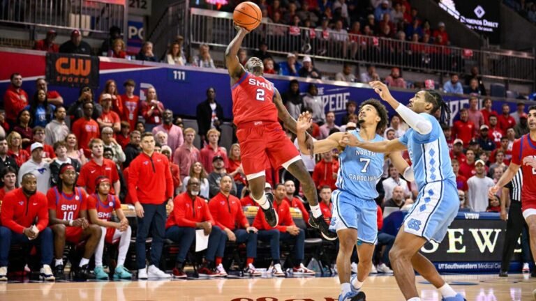 College basketball winners and losers: Blue bloods UNC, Kentucky, Kansas go down