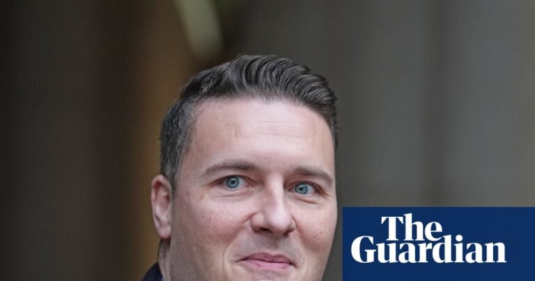 Reform UK’s private health insurance plan would cost £1.7bn, Streeting to say | Private healthcare Reform UK’s private health insurance plan would cost £1.7bn, Streeting to say | Private healthcare