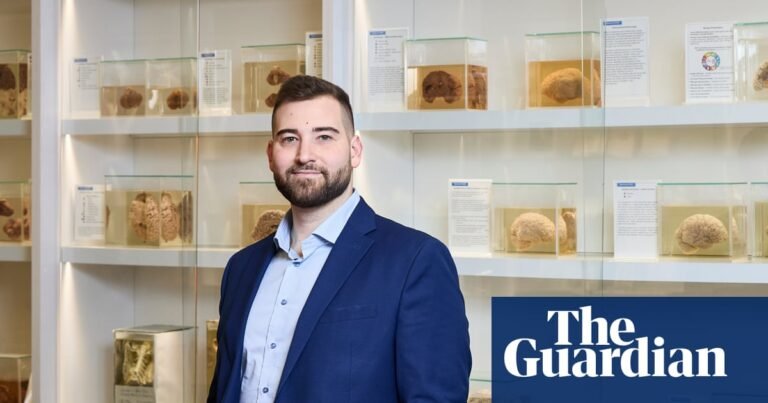 The friendship secret: why socialising could help you live longer | Neuroscience The friendship secret: why socialising could help you live longer | Neuroscience