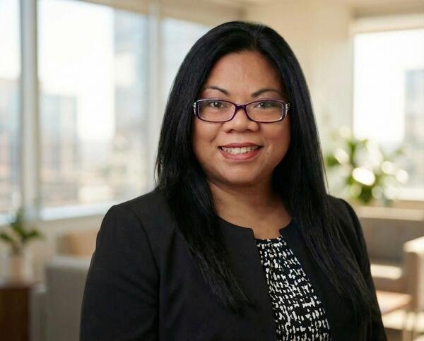 Leading Diversity Officers in Turbulent Times Leading Diversity Officers in Turbulent Times