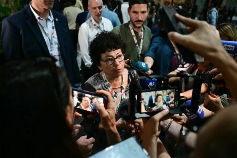 Science journalism on the ropes worldwide as U.S. aid cuts bite Science journalism on the ropes worldwide as U.S. aid cuts bite