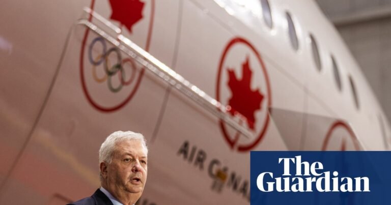 Air Canada CEO to resign after backlash to video tribute of pilots killed in crash | World news Air Canada CEO to resign after backlash to video tribute of pilots killed in crash | World news