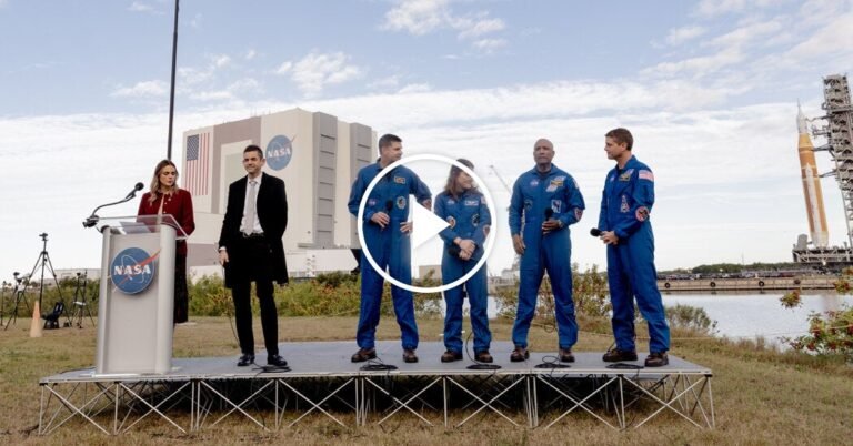 Astronauts Prepare for Artemis II Moon Mission