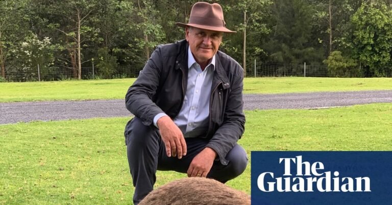 Australian wildlife in ‘harm’s way’, with volunteers left to ‘pick up the pieces’ amid climate crisis, fires and floods | Australia news Australian wildlife in ‘harm’s way’, with volunteers left to ‘pick up the pieces’ amid climate crisis, fires and floods | Australia news