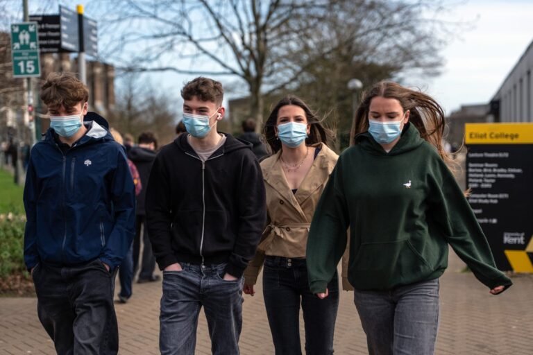 Deadly campus meningitis outbreak in the U.K. kills 2, sickens many more