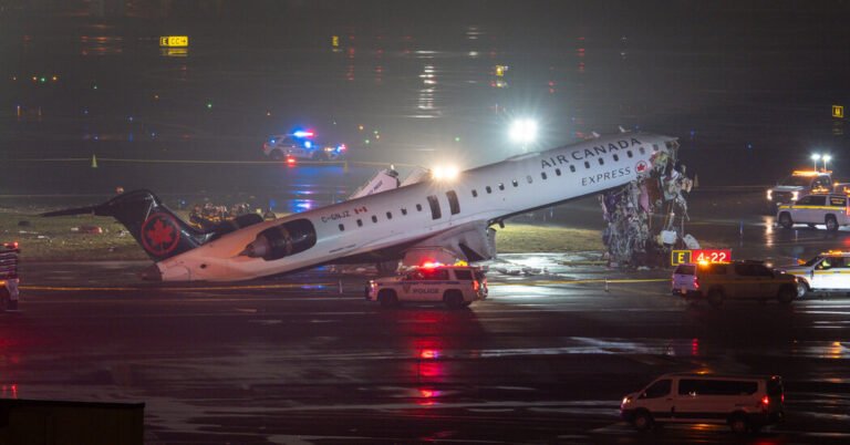 Live Updates: 2 Dead After Jet Collides With Vehicle at LaGuardia Airport