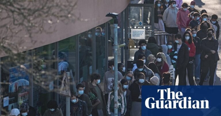 Meningitis vaccine eligibility expanded after Kent outbreak rises to 27 | Meningitis