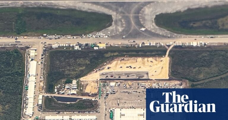 Officials at Florida’s ‘Alligator Alcatraz’ must give attorneys access to clients, judge rules | Florida Officials at Florida’s ‘Alligator Alcatraz’ must give attorneys access to clients, judge rules | Florida