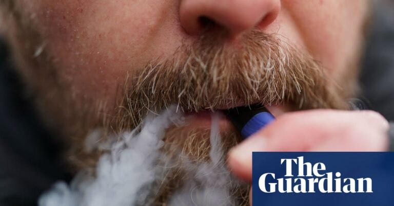 Vaping likely to cause lung and oral cancer, Australian researchers find in new review of evidence | Vaping Vaping likely to cause lung and oral cancer, Australian researchers find in new review of evidence | Vaping