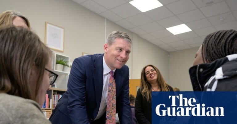 ‘Green shoots’ in drive to cut number of women in England and Wales prisons | Prisons and probation