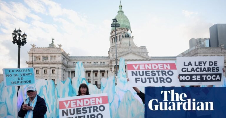 Argentina approves Milei’s glacier mining bill amid environmental protests | Argentina Argentina approves Milei’s glacier mining bill amid environmental protests | Argentina
