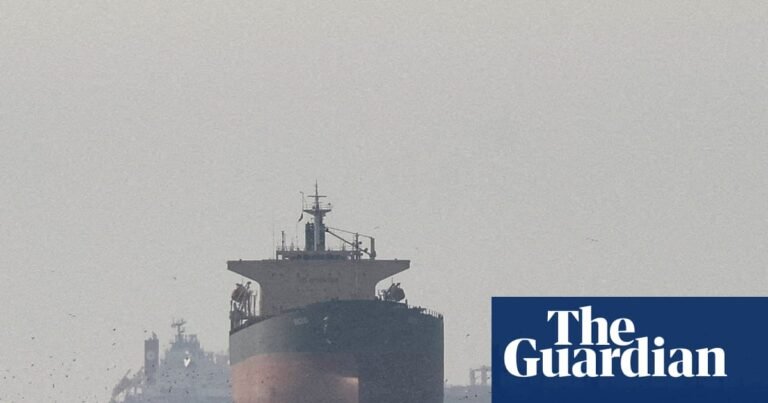 Ceasefire changes little for shipping in strait of Hormuz, experts say | Strait of Hormuz Ceasefire changes little for shipping in strait of Hormuz, experts say | Strait of Hormuz