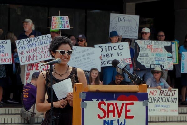 Filmmakers Take Hard Look at New College Filmmakers Take Hard Look at New College