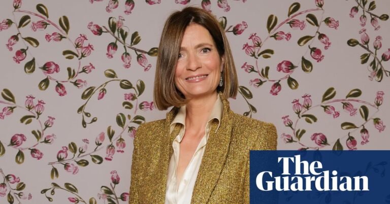 Lifestyle blogger said to have inspired Devil Wears Prada character uses unpaid student interns | Life and style Lifestyle blogger said to have inspired Devil Wears Prada character uses unpaid student interns | Life and style