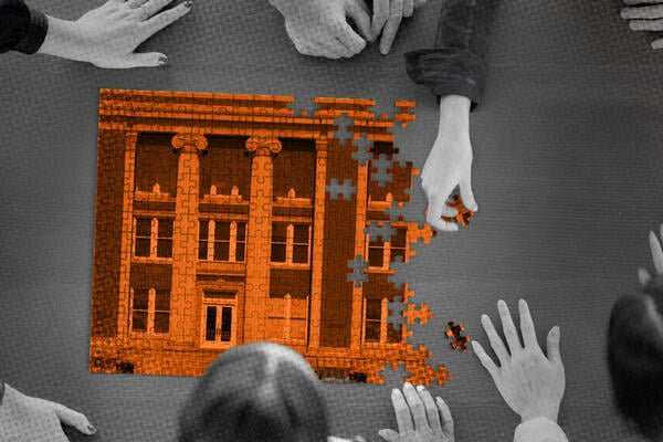 Presidents Puzzled on Rebuilding Public Trust in Higher Ed Presidents Puzzled on Rebuilding Public Trust in Higher Ed