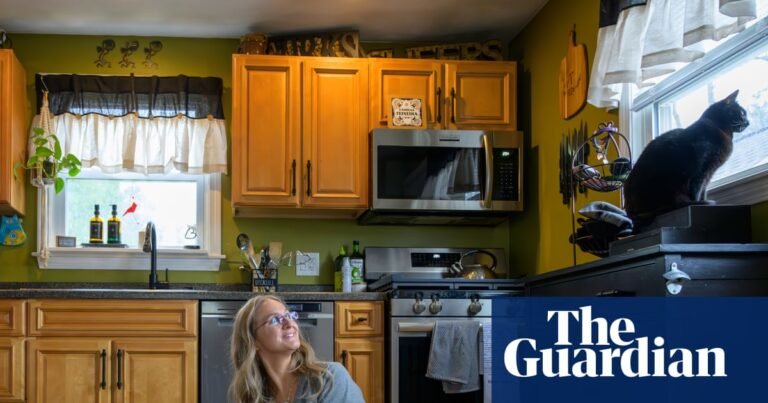 When her ‘soul cat’ died, she was bereft. Now she designs memorial jewelry to help others with pet loss | Pets