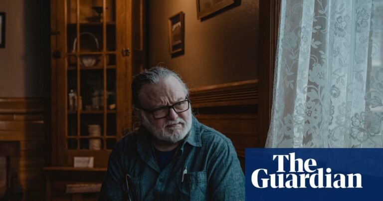 ‘There’s a lot of desperation’: skilled older workers turn to AI training to stay afloat | Technology