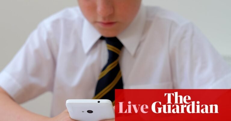 Crackdown on teenagers’ social media use to come ‘very quickly’ after consultation ends tonight, says Starmer – UK politics live | Politics Crackdown on teenagers’ social media use to come ‘very quickly’ after consultation ends tonight, says Starmer – UK politics live | Politics