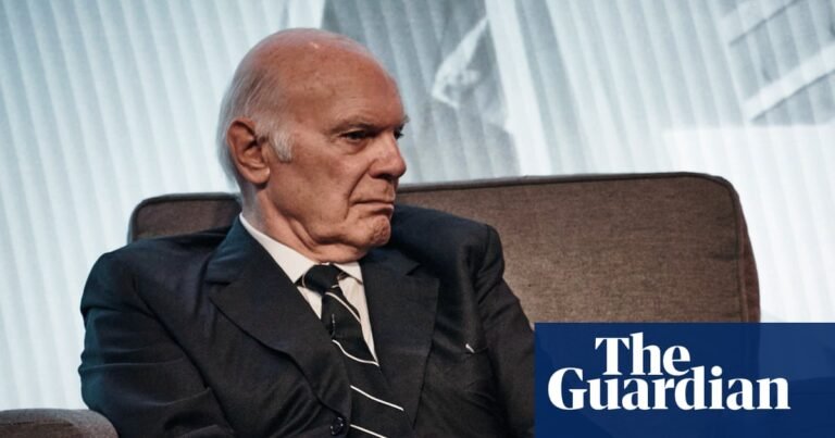 New York real estate titan likens the phrase ‘tax the rich’ to racial slurs | New York