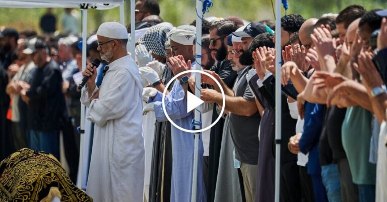 Thousands Attend Prayer Service for San Diego Mosque Attack Victims Thousands Attend Prayer Service for San Diego Mosque Attack Victims