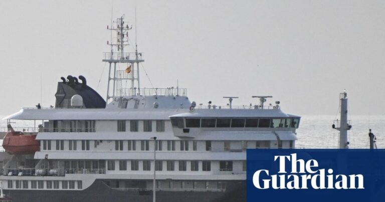 ‘It was either this or the pool’: hantavirus ship becomes latest Tenerife tourist attraction | Hantavirus